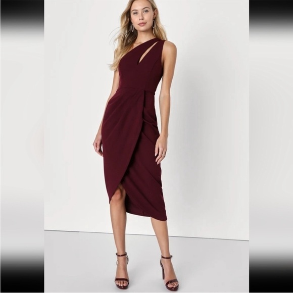 Lulu’s So Flirty Burgundy One-Shoulder Cutout Asymmetrical Dress - Picture 2 of 11